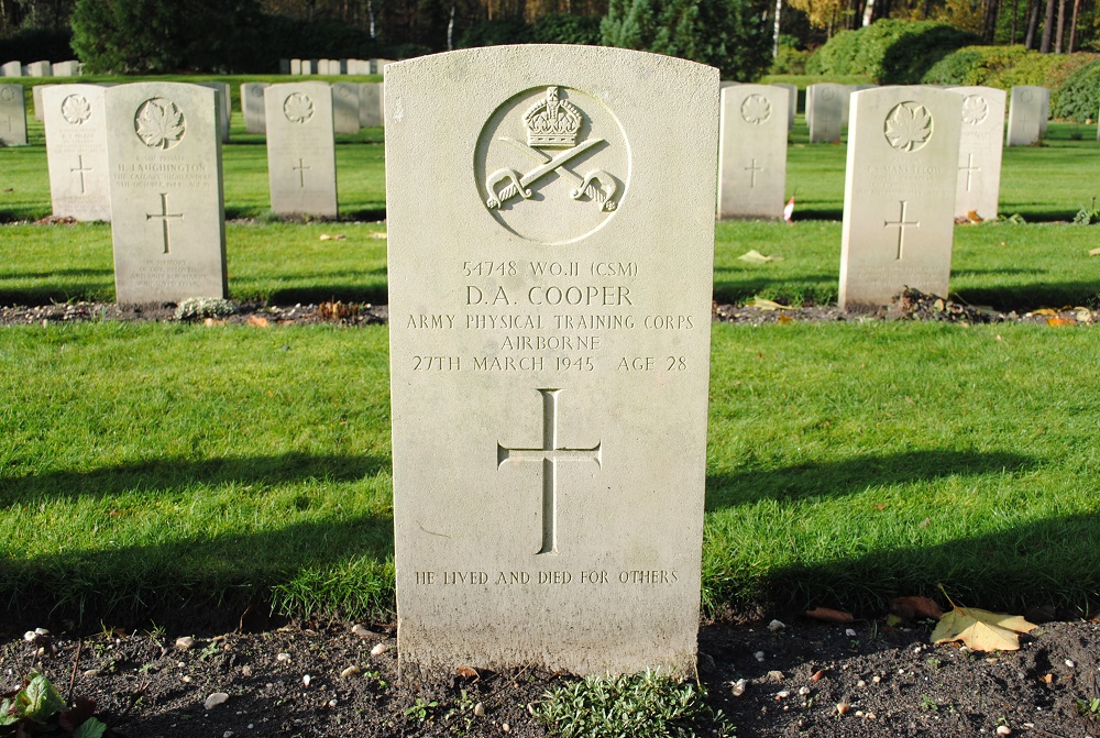 D. Cooper (Grave)