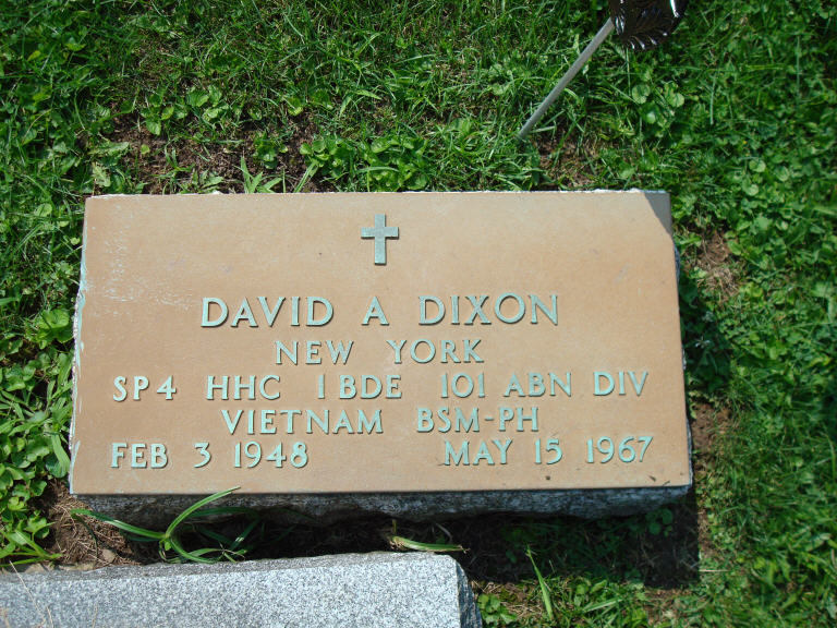 D. Dixon (Grave)
