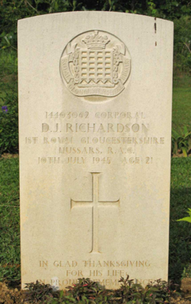 D. Richardson (grave)