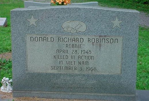 D. Robinson (grave)