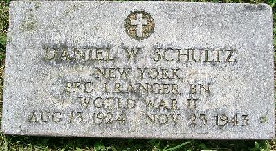 D. Schultz (Grave)