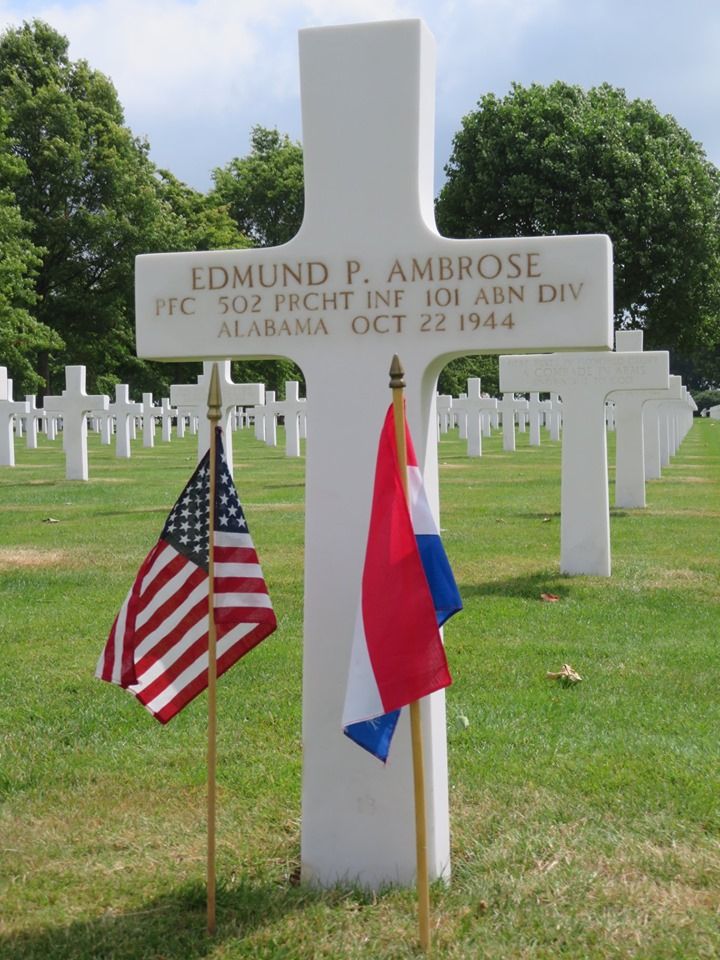 E. Ambrose (Grave)