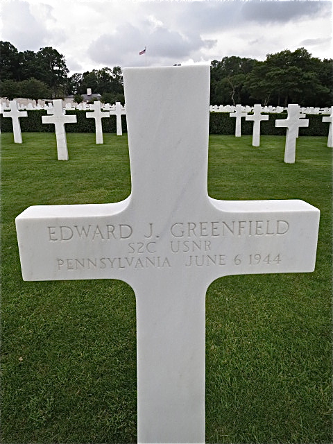 E. Greenfield (Grave)