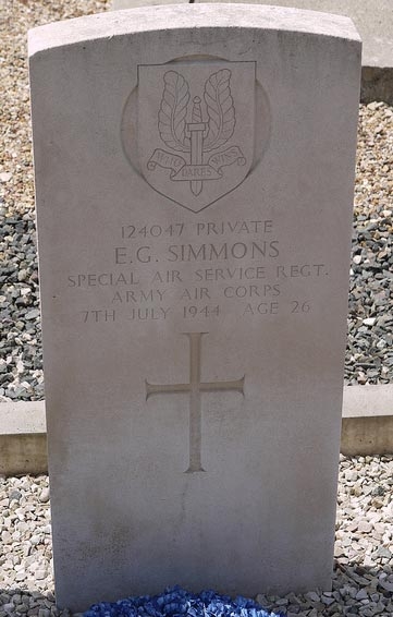 E. Simmons (grave)