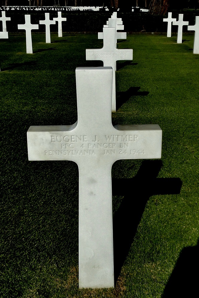 E. Witmer (Grave)