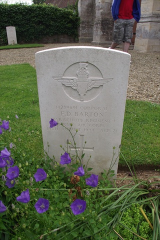 F. Barton (Grave)