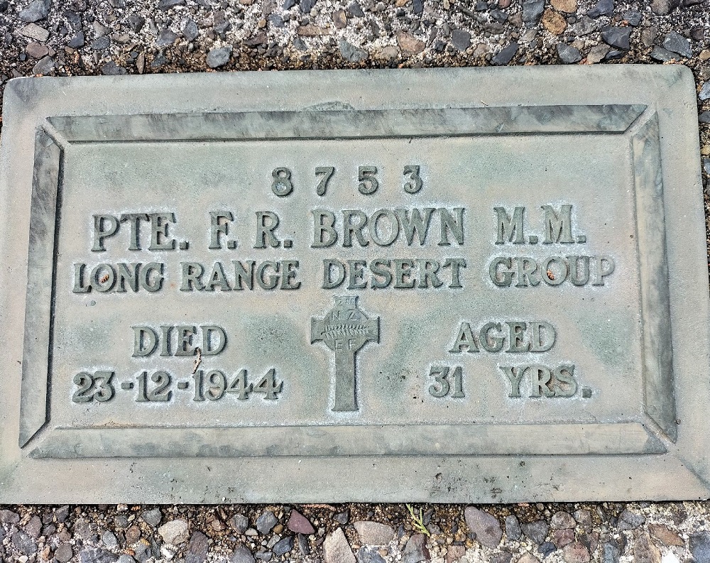 F. Brown (Grave)