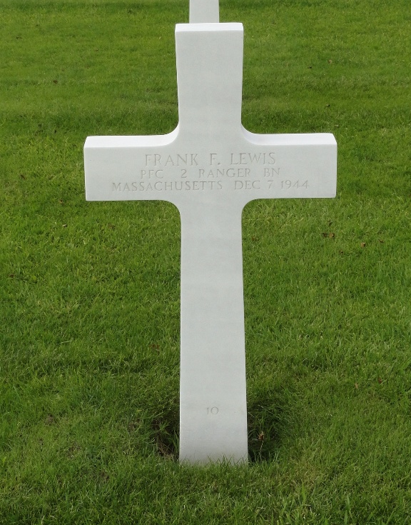 F. Lewis (Grave)