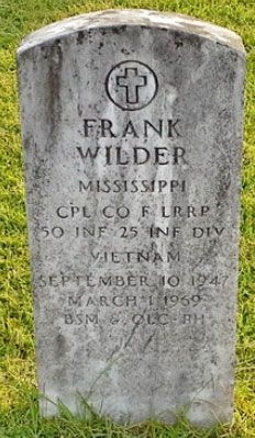 F. Wilder (grave)