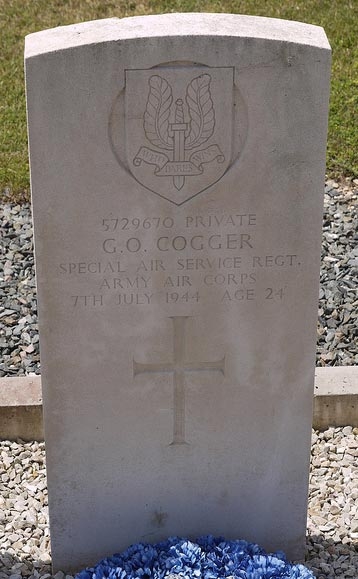 G. Cogger (grave)