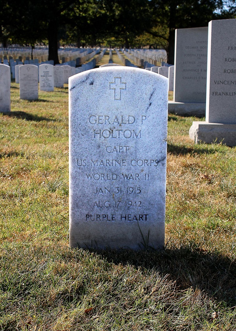 G. Holtom (Grave)