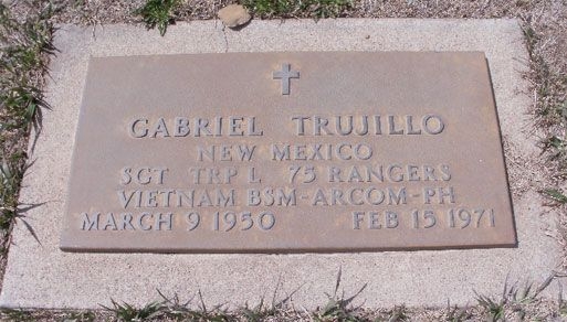 G. Trujillo (grave)