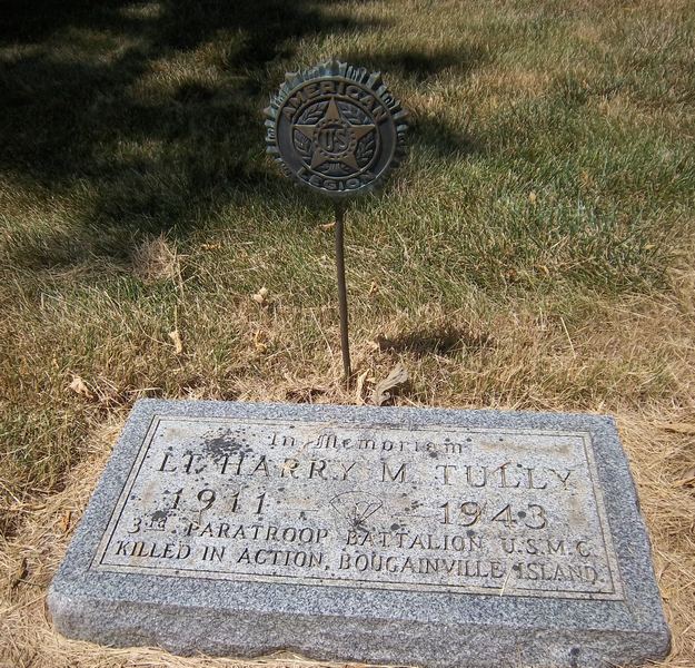 H. Tully (Grave)