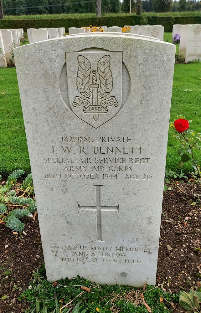 J. Bennett (Grave)