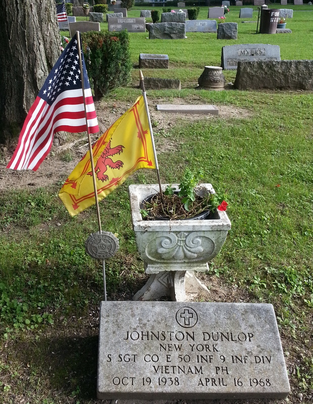 J. Dunlop (Grave)