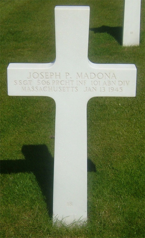 J. Madona (grave)