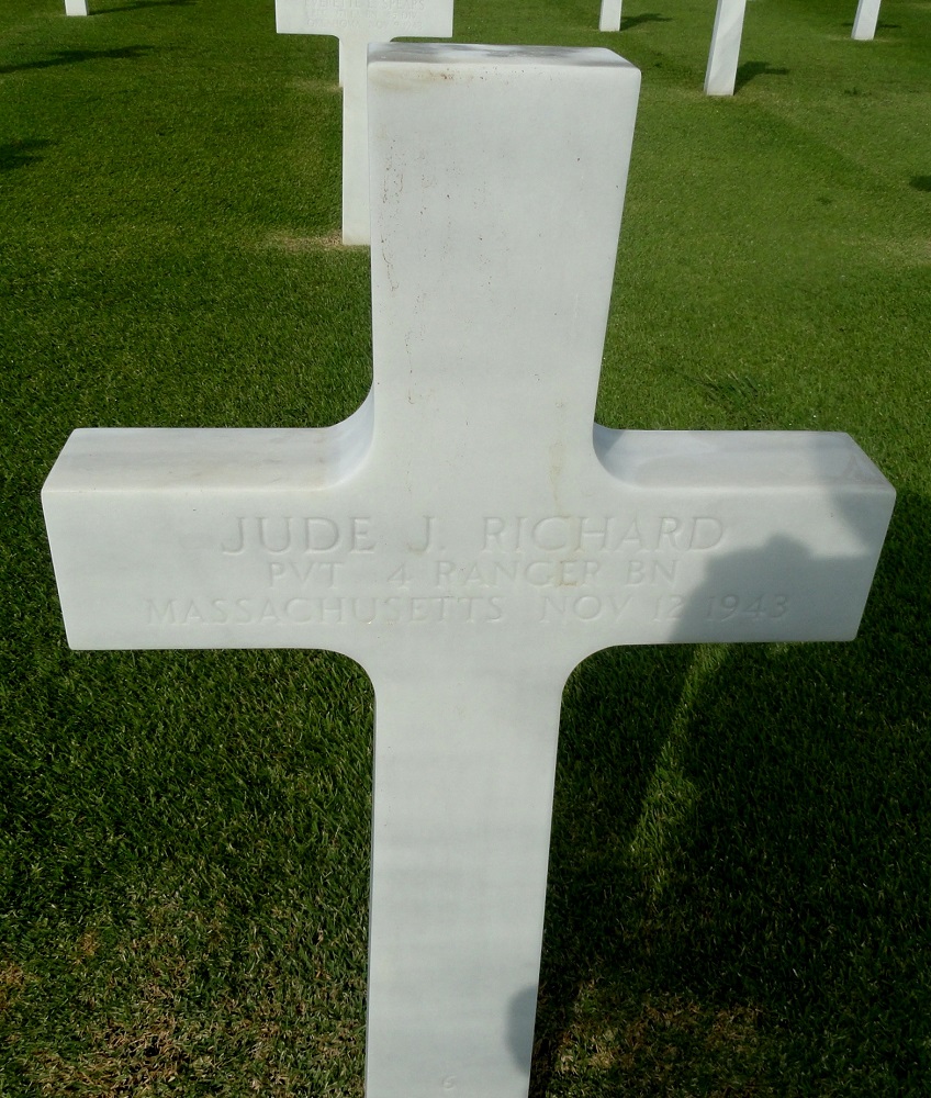 J. Richard (Grave)