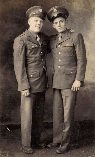 James R. Vance,Jr (right)