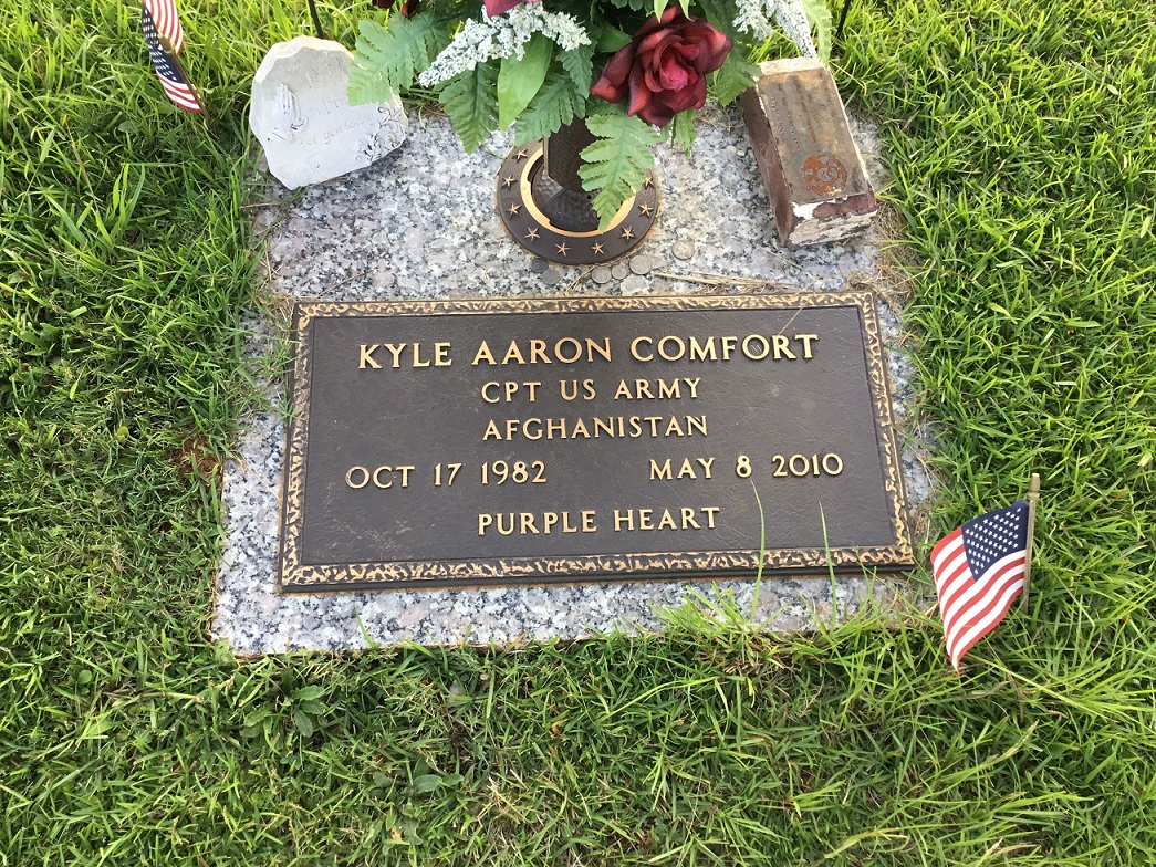 K. Comfort (Grave)