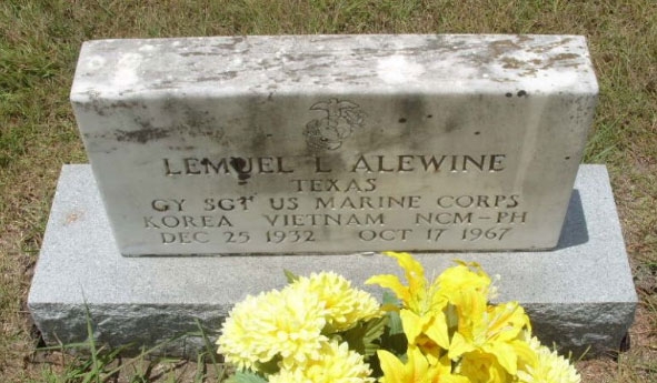 L. Alewine (grave)