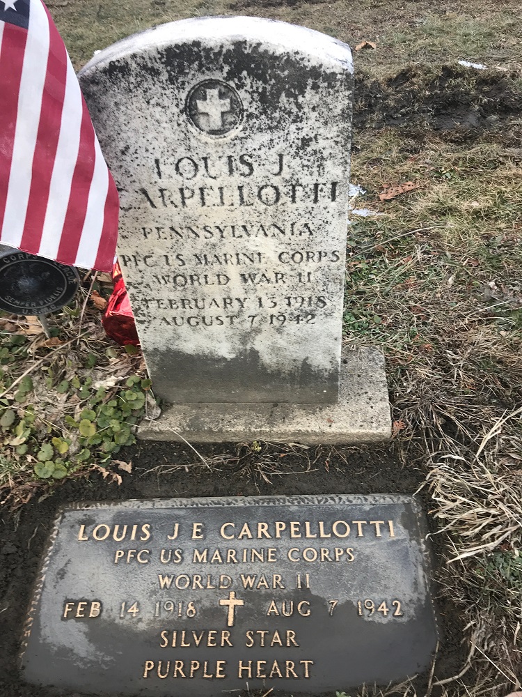L. Carpellotti (Grave)
