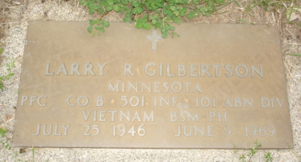 L. Gilbertson (grave)