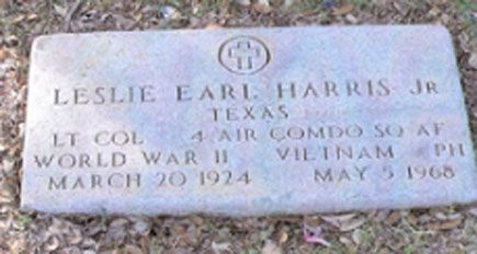 L. Harris (grave)