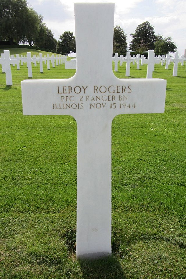 L. Rogers (Grave)