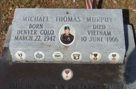 M. Murphy (grave)