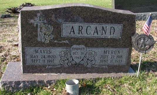 Myron M. Arcand (grave)