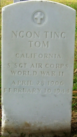 N. Tom (grave)