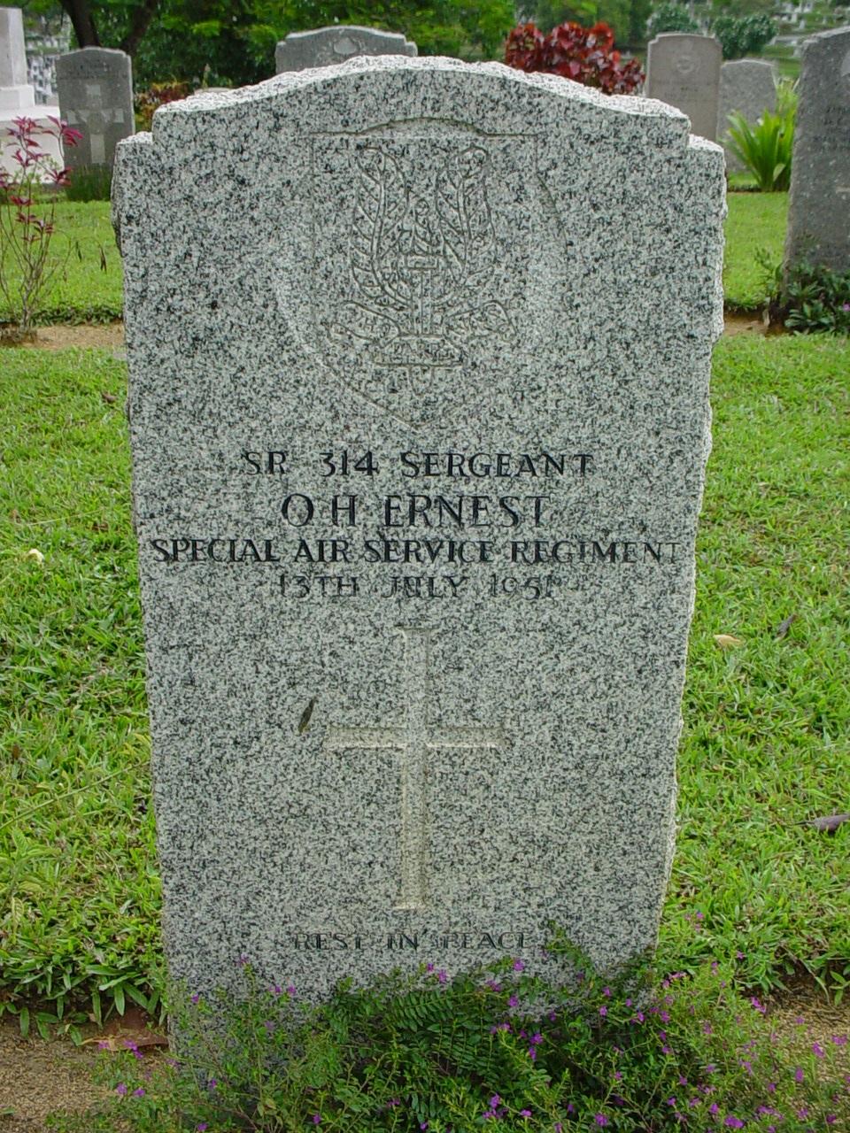 O. Ernst (Grave)