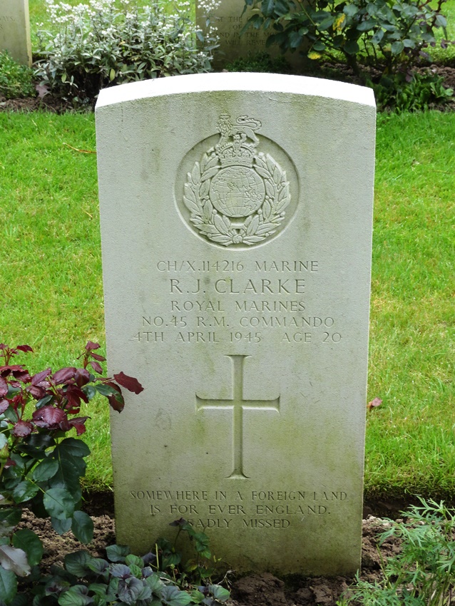 R. Clarke (Grave)