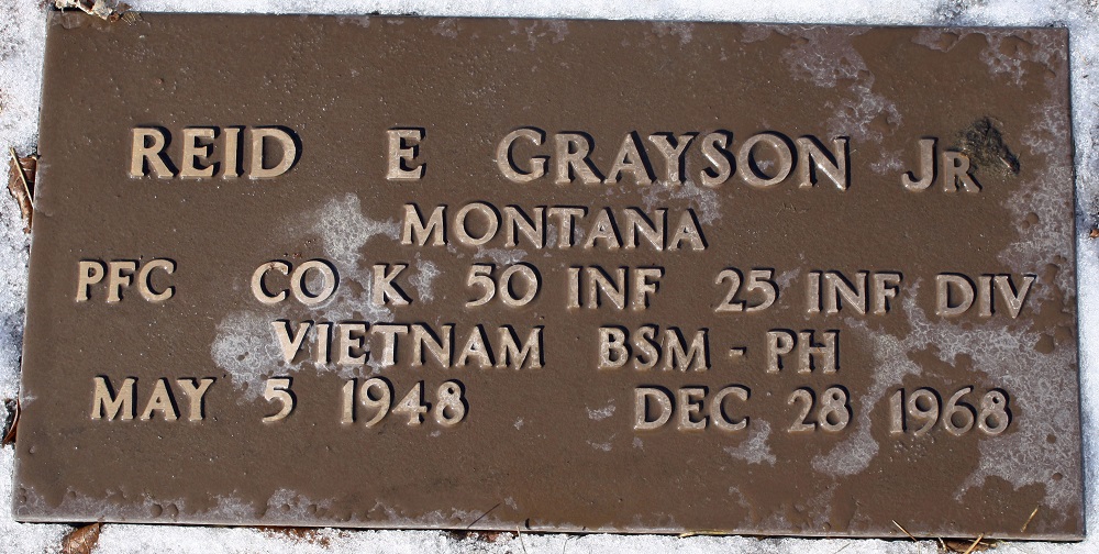 R. Grayson (Grave)