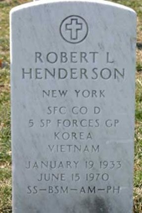 R. Henderson (grave)