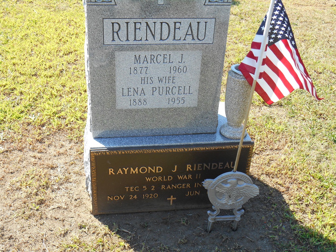 R. Riendeau (Grave)