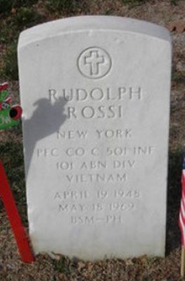 R. Rossi (grave)