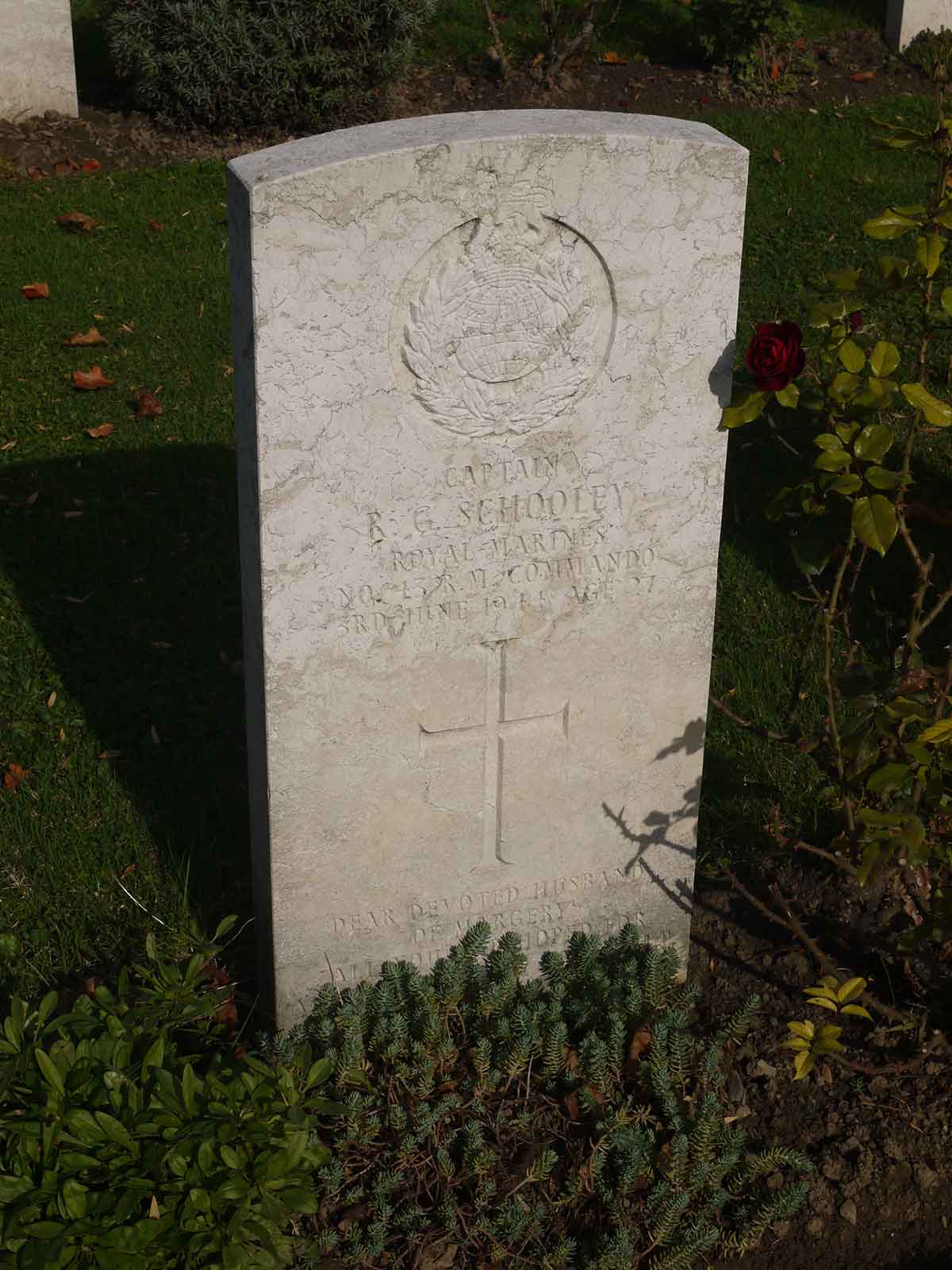 R. Schooley (Grave)