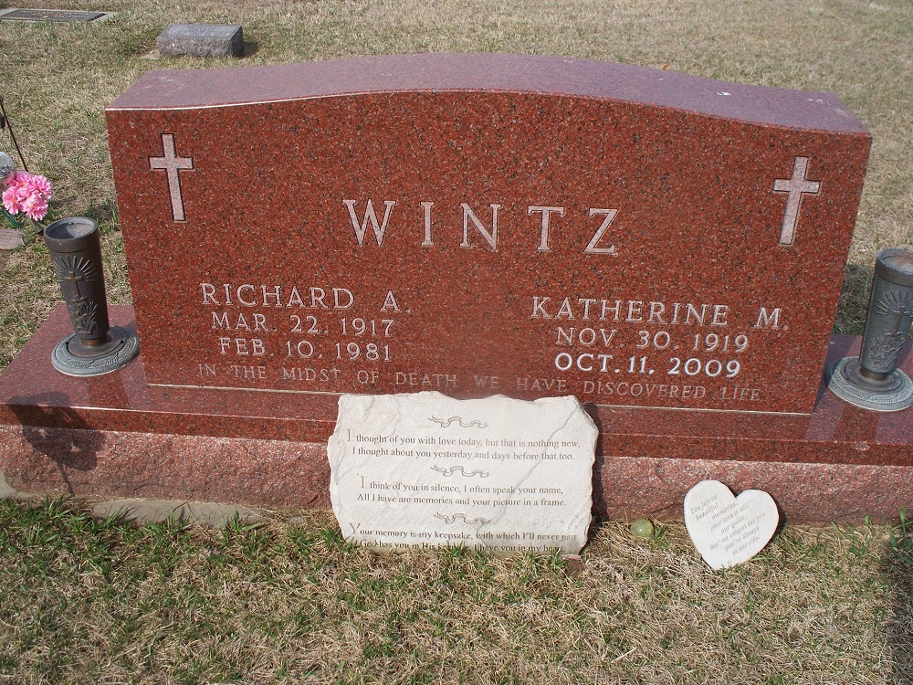 R. Wintz (Grave)