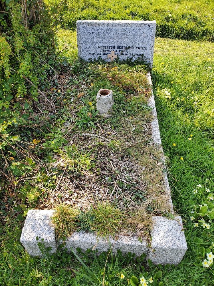 R. Yates (Grave)