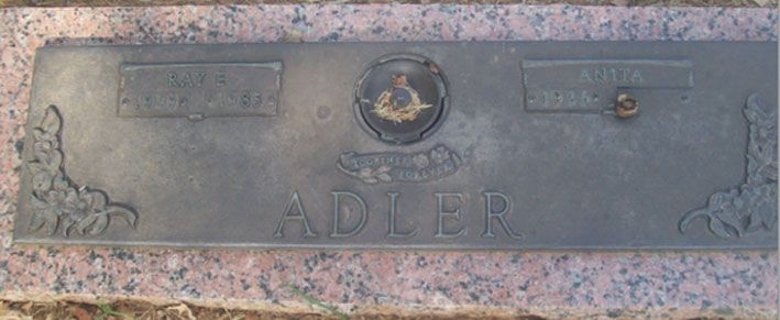 Raymond E. Adler (grave)