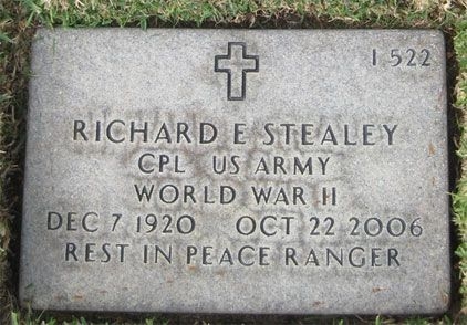 Richard E. Stealey (grave)