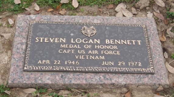 S. Bennett (grave)
