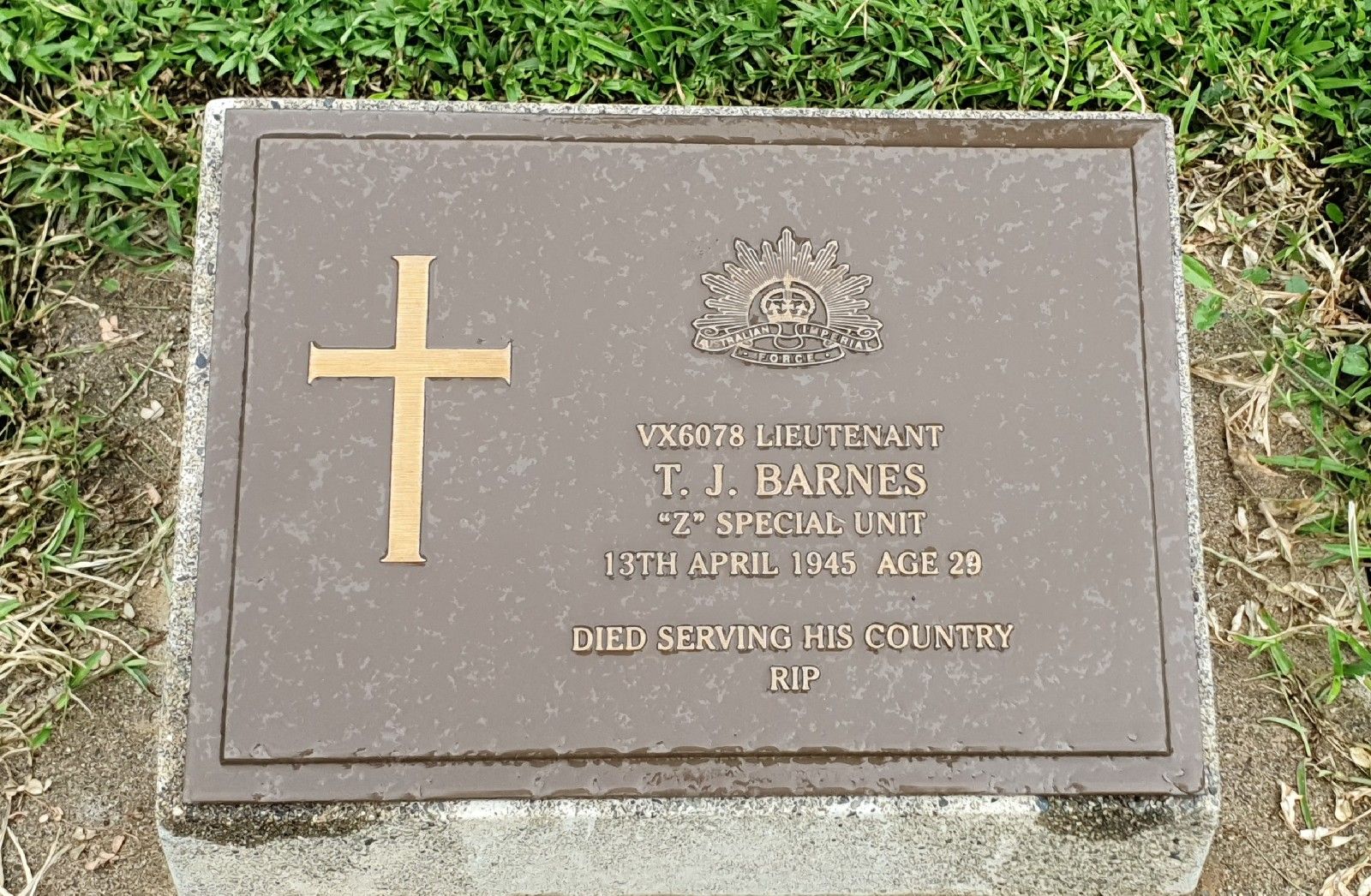 T. Barnes (Grave)