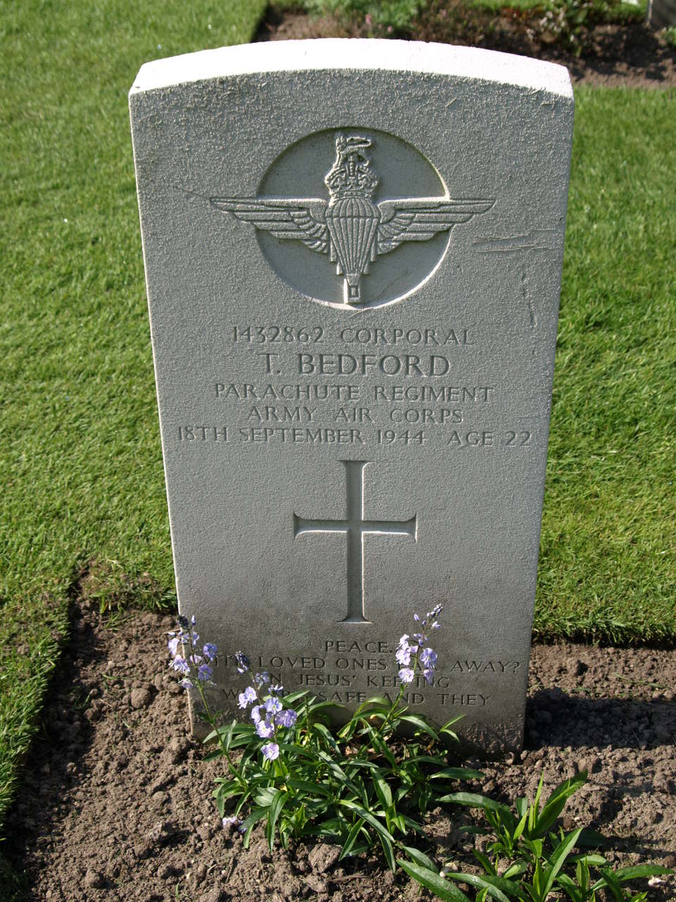 T. Bedford (Grave)