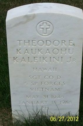 T. Kaleikini (grave)