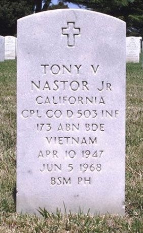 T. Nastor (grave)