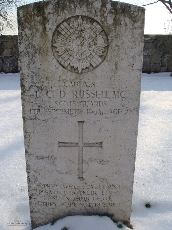 T. Russell (Grave)