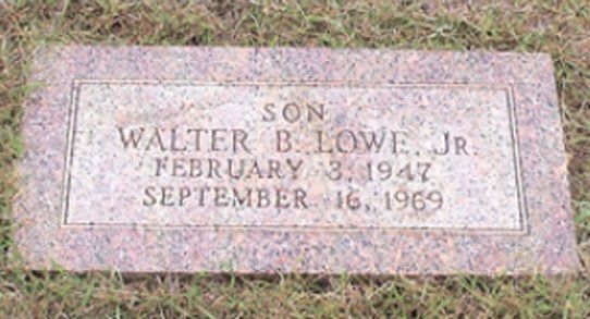 W. Lowe (grave)