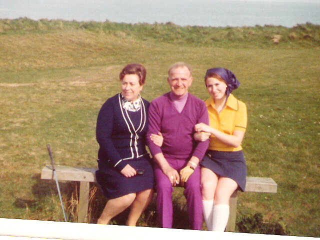 W. Morris (family 1975)
